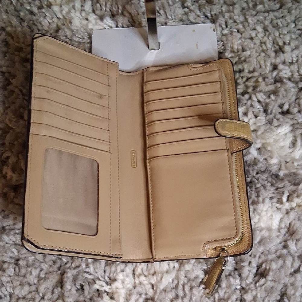 Coach Metallic Gold Women's Wallet - Picture 5 of 6